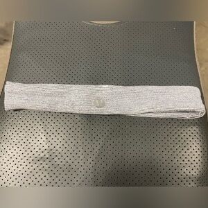 Lululemon Headband -EUC